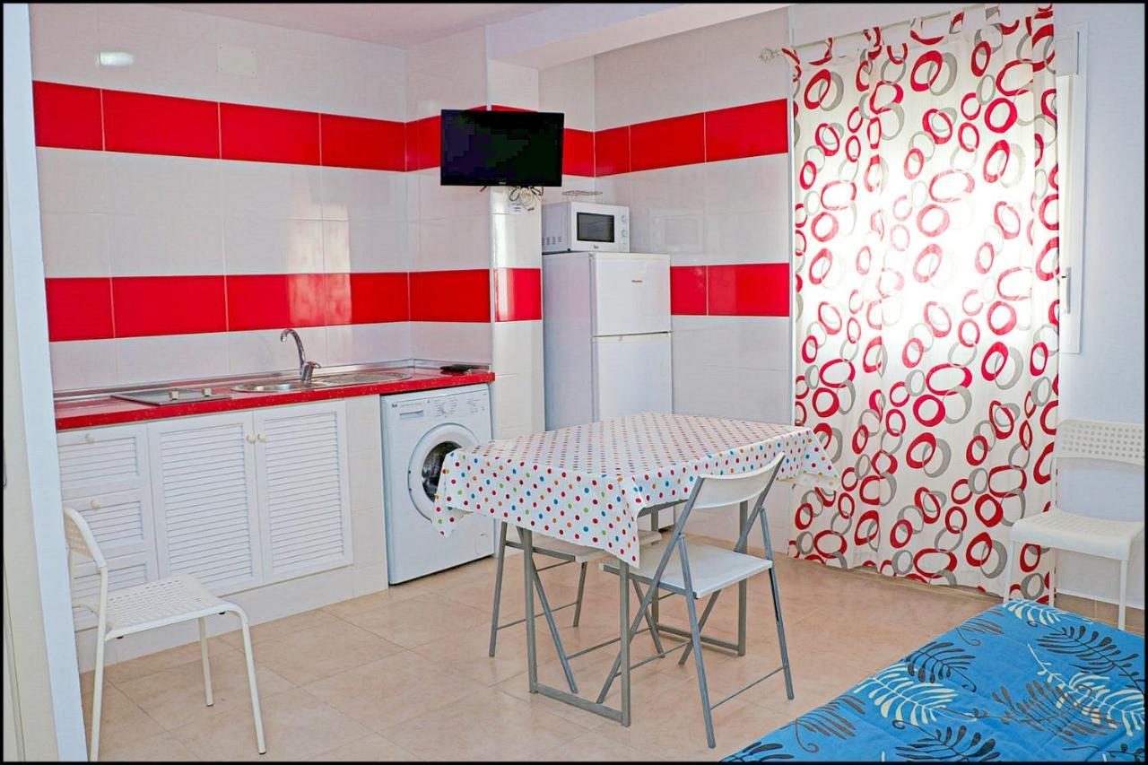 Apartamento Con Wifi En El Centro Conil De La Frontera Exterior photo
